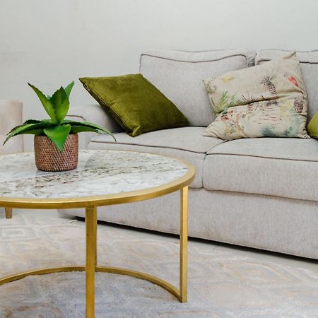 The Ultimate Lotus Apartment Manzini Ngoại thất bức ảnh